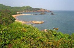 Om Beach. Photo: Axis of eran_CC0-1.0.jpg