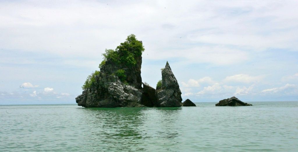 Island 14 - copie - 1024 x 523
