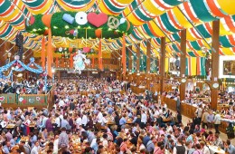 Germany München,_Schützen-Festzelt,_Oktoberfest