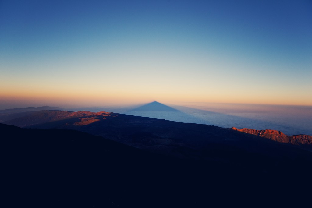 The Teide National Park, at an altitude of 3,718 metres above sea level, is the highest mountain in Spain and in all of the Atlantic archipelagos.