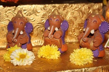 Ganesh-three clay idols-by Deepa