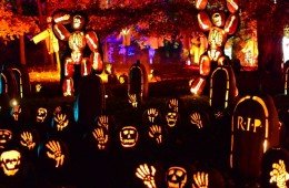 New York Hudson Historic Valley-Jack o Lantern Blaze-Graveyard1 - 1024 x 808