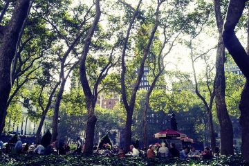 Byrant Park things to do in nyc