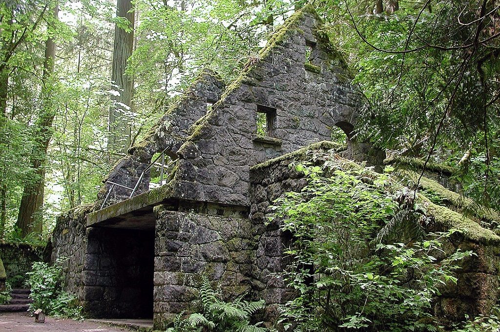 The witch's castle portland